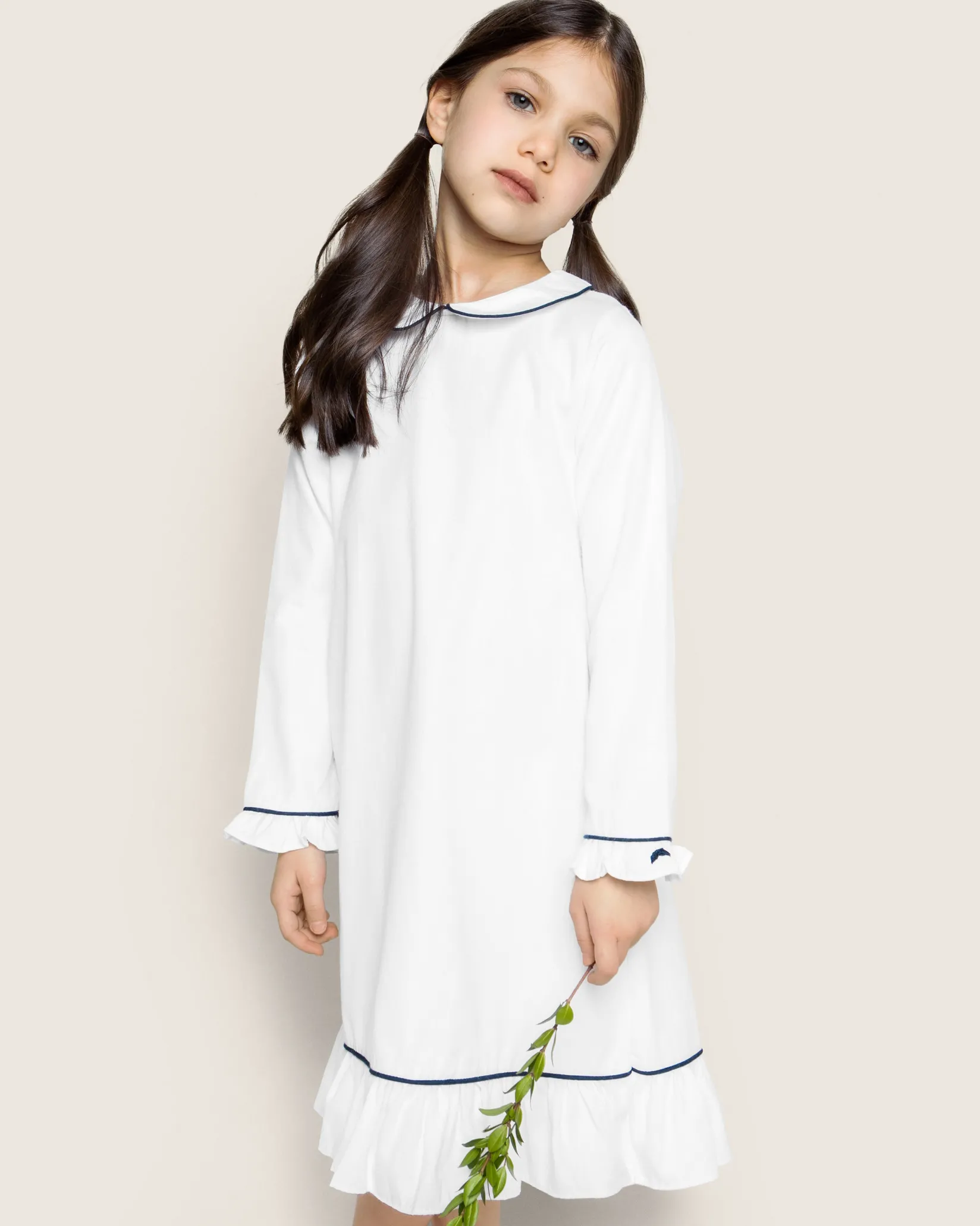 Kids Petite Plume Girl's Twill Sophia Nightgown in White with Navy Piping
