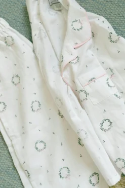 Kids Petite Plume Kid's Twill Pajama Set in Somerset Wreath