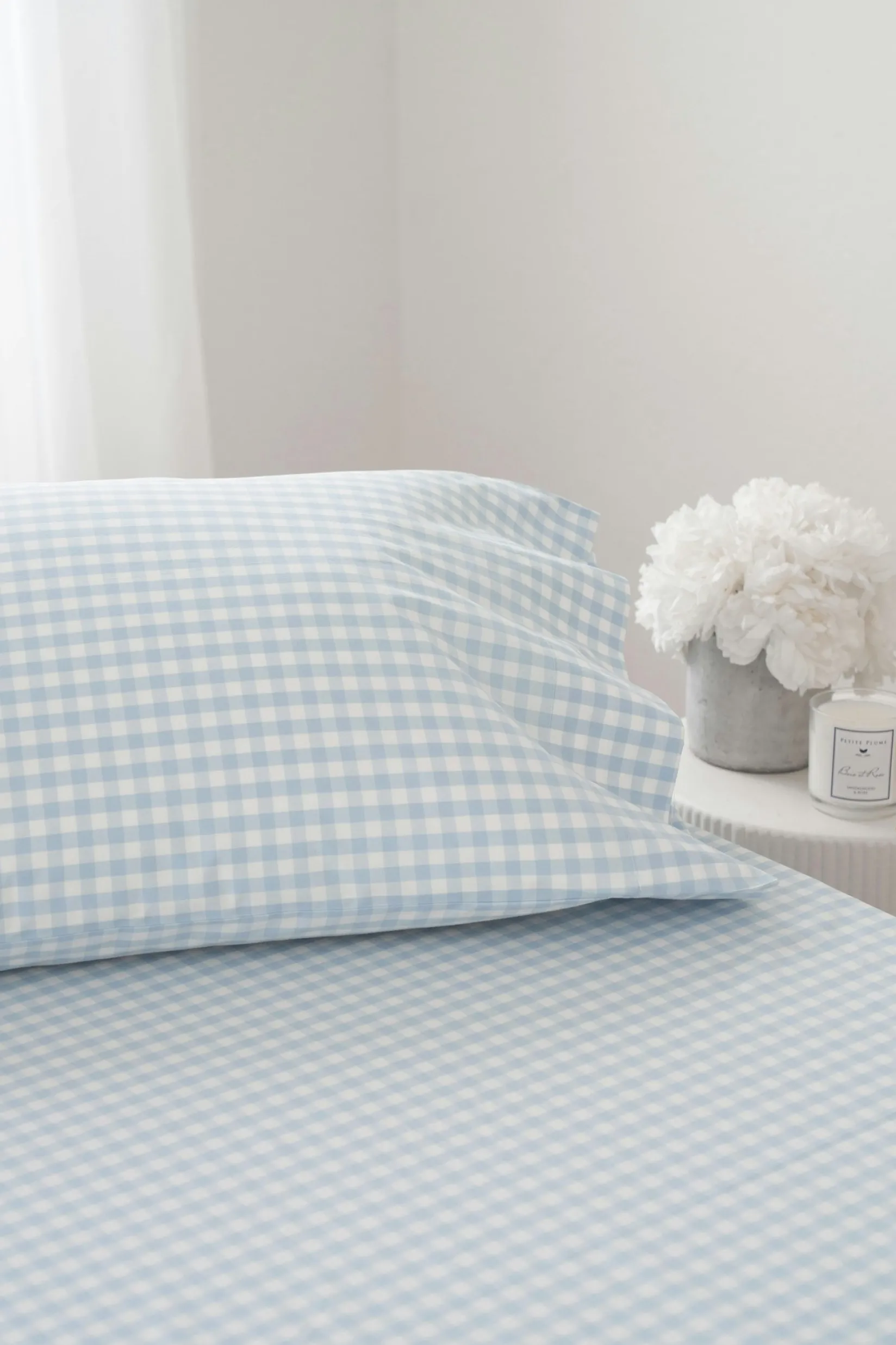 Petite Plume Luxe Premium Cotton Bed Sheets in Light Blue Gingham