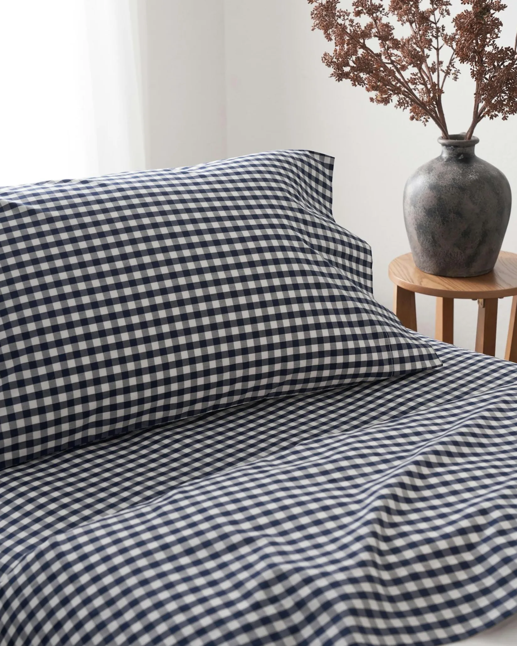 Petite Plume Luxe Premium Cotton Bed Sheets in Light Blue Gingham