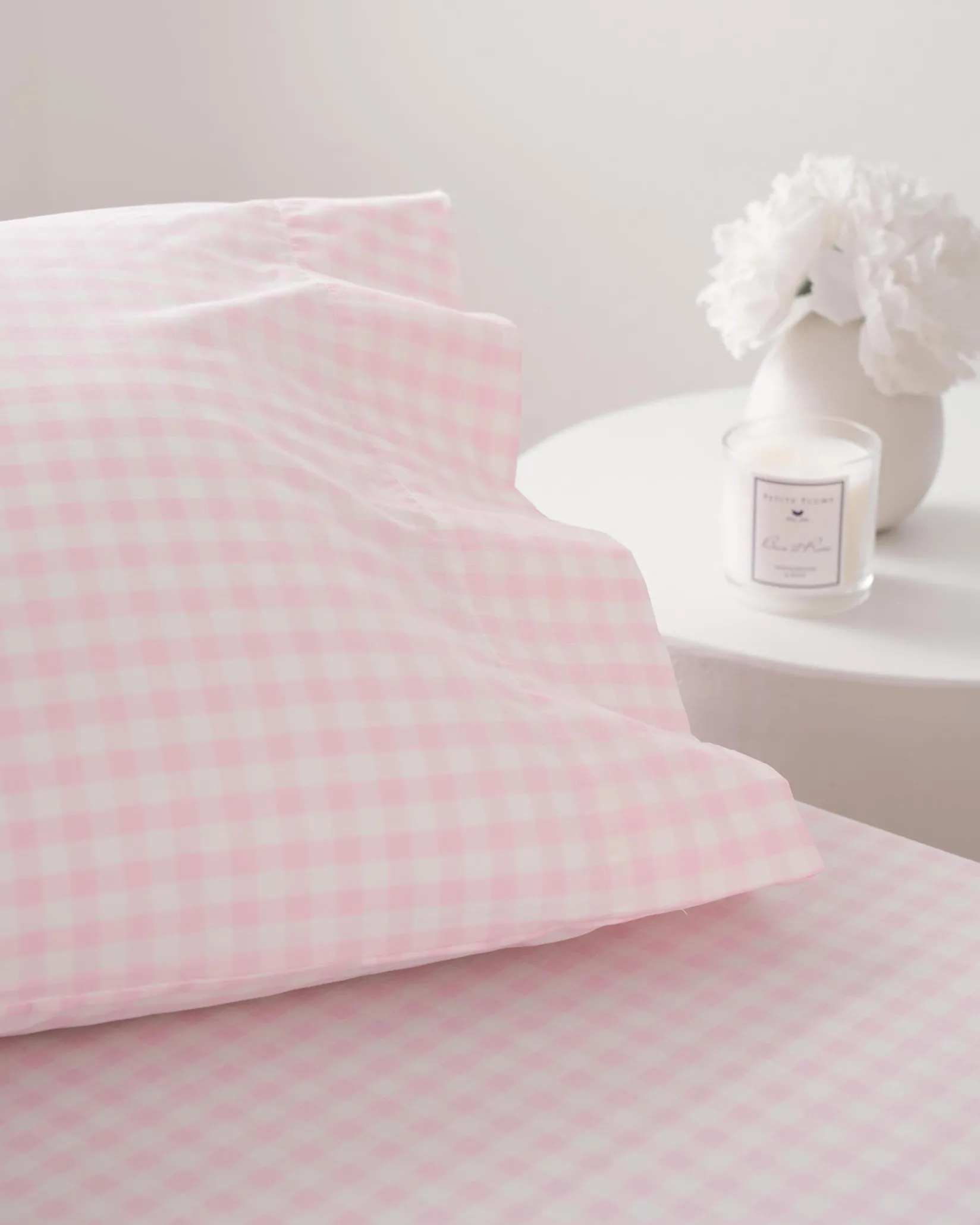 Petite Plume Luxe Premium Cotton Bed Sheets in Pink Gingham