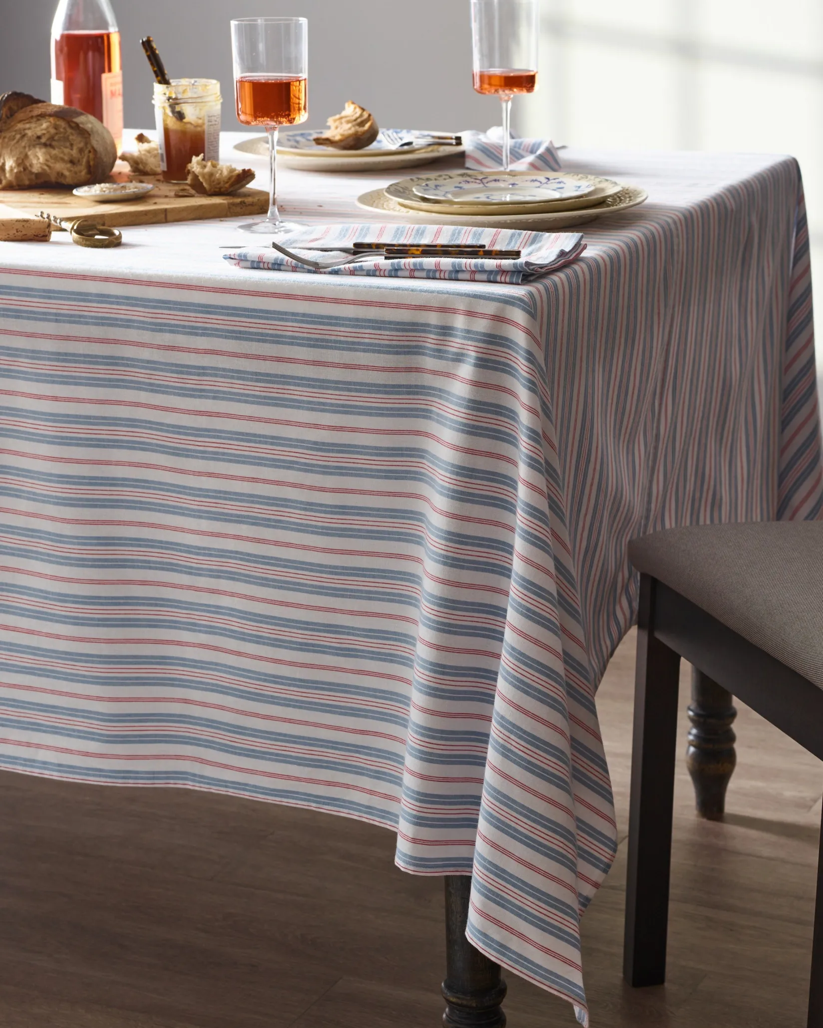 Petite Plume Signature Twill Tablecloth in Vintage French Stripes
