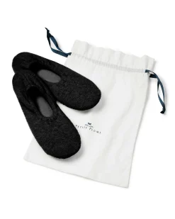 Women Petite Plume Women's Cashmere Slippers in Black