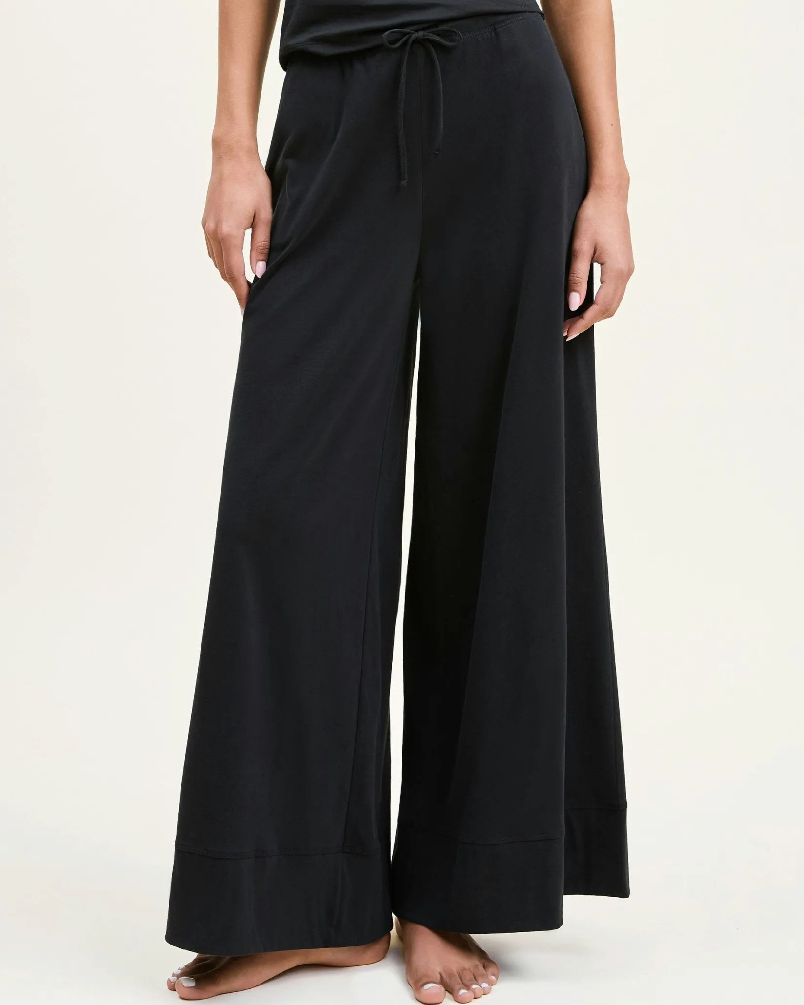 Women Petite Plume Women's Pima Wide-Leg Lounge Pant in Navy