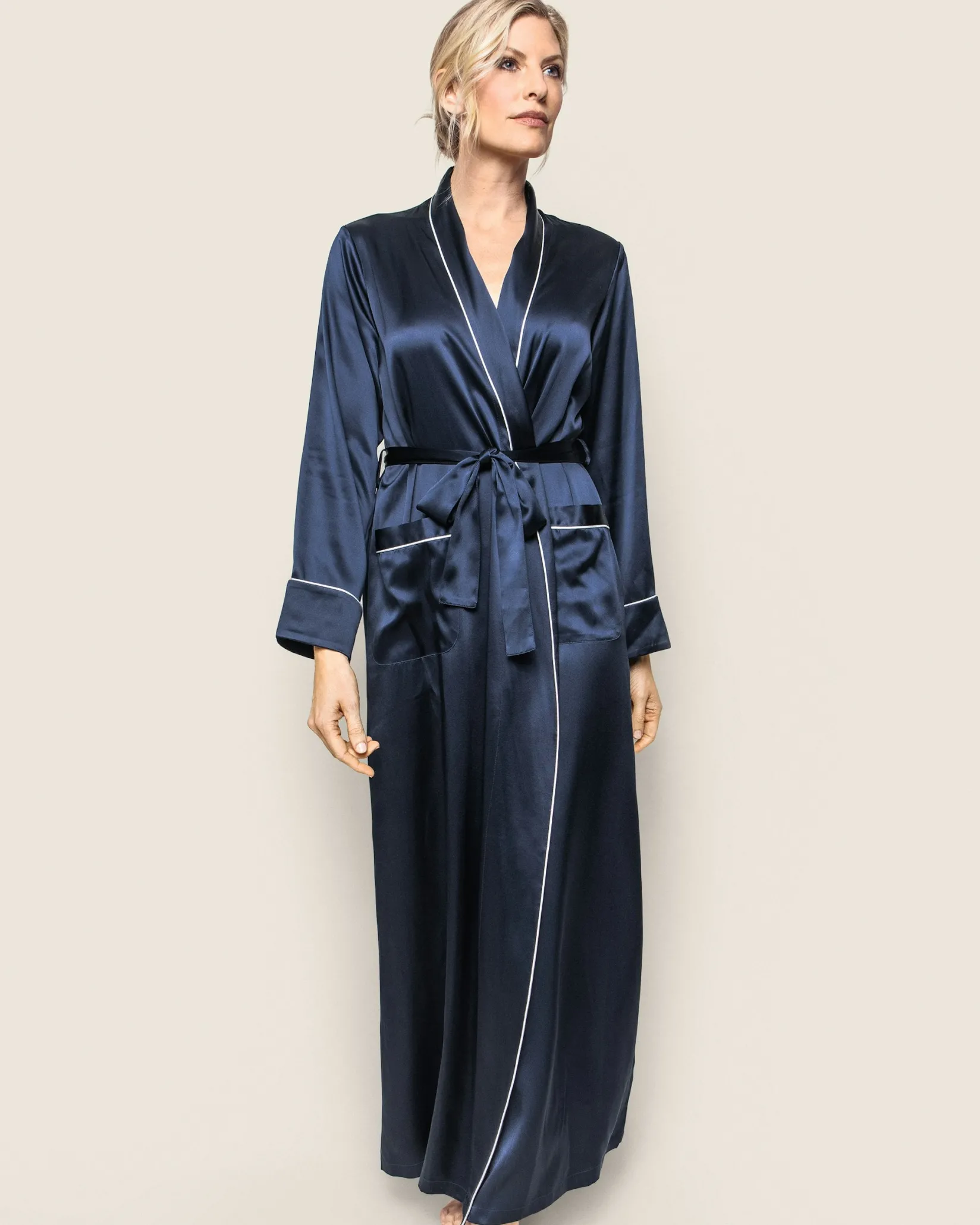 Women Petite Plume Women's Silk Long Robe in Pink